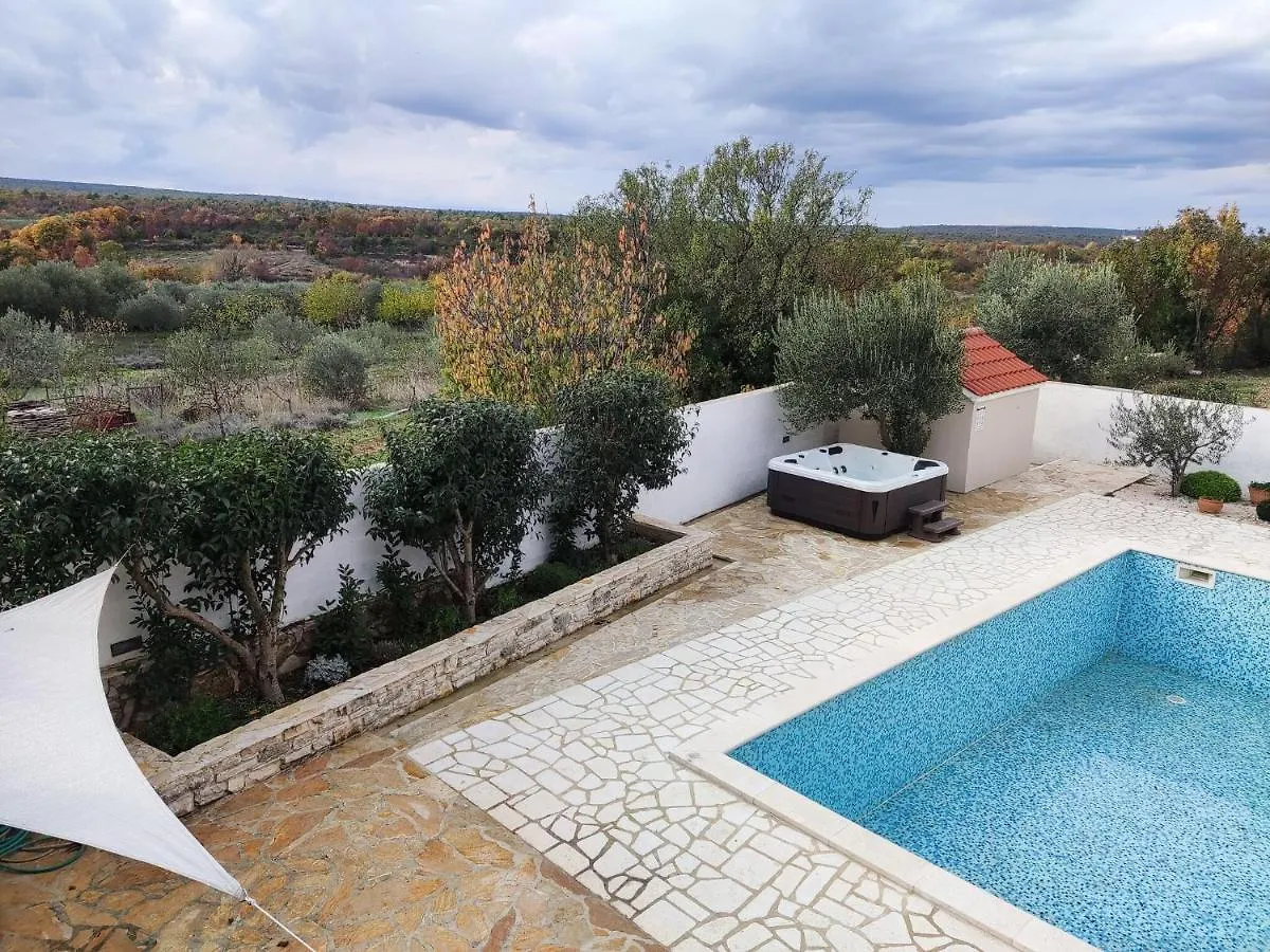 Villa In Pridraga With Swimming Pool And 5-Person Jacuzzi Croatia