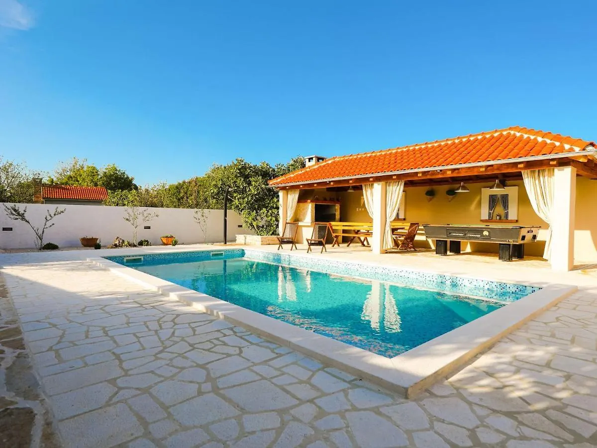 Villa In Pridraga With Swimming Pool And 5-Person Jacuzzi Croatia